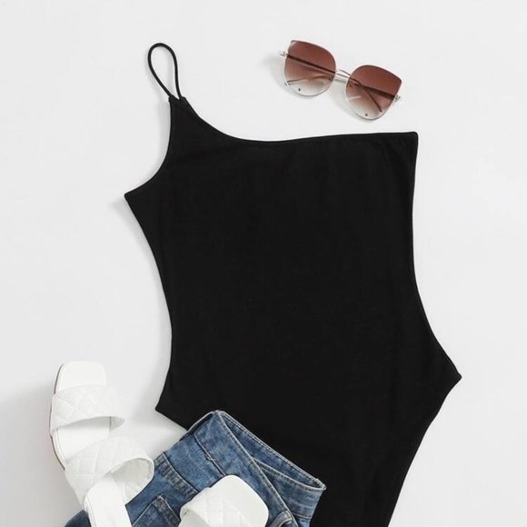 H&M Tops - ❌SOLD❌ Please do not purchase thos item sold on another platform